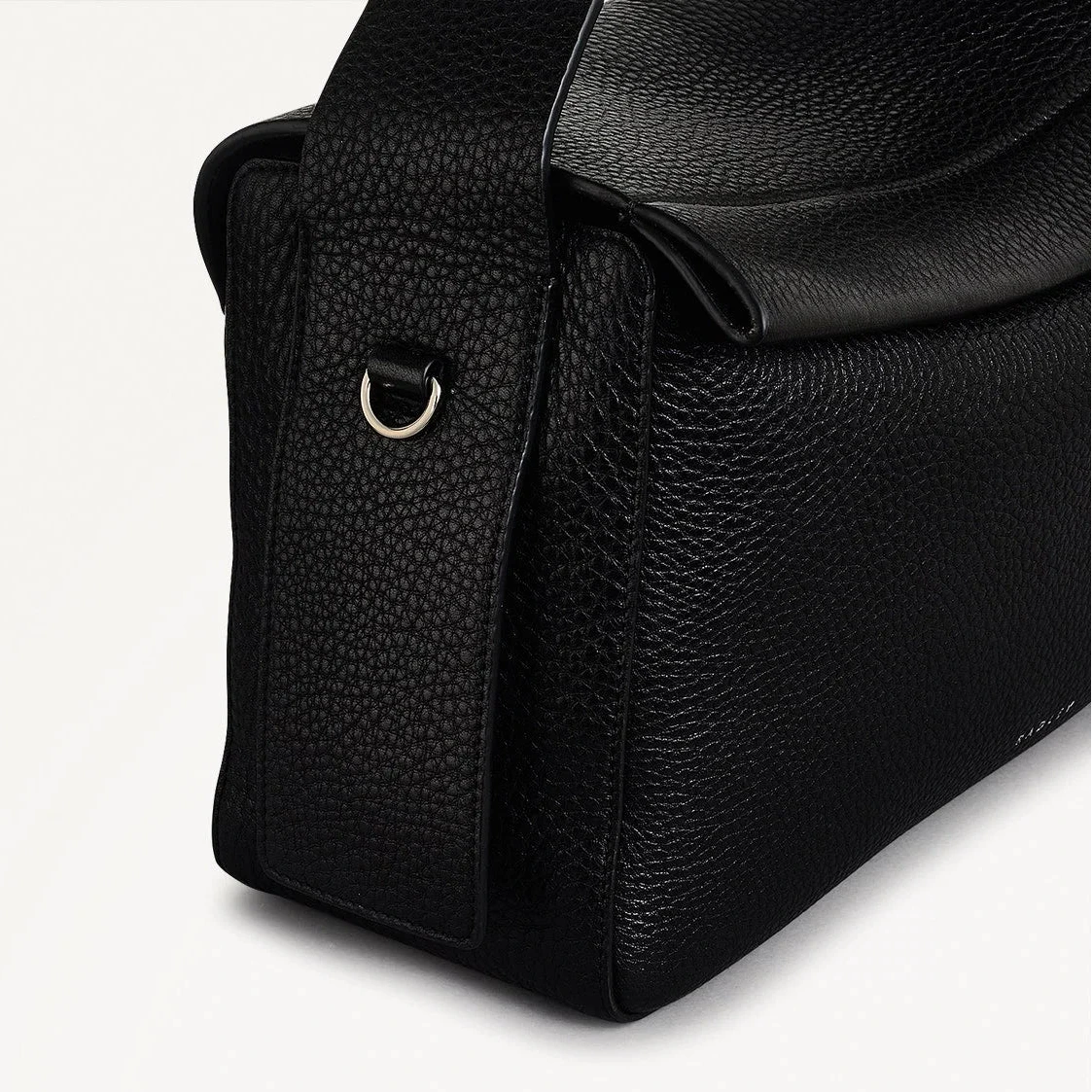 Radley De Beauvoir - Medium Ziptop Satchel Bag - Black Grain Leather (NWT)