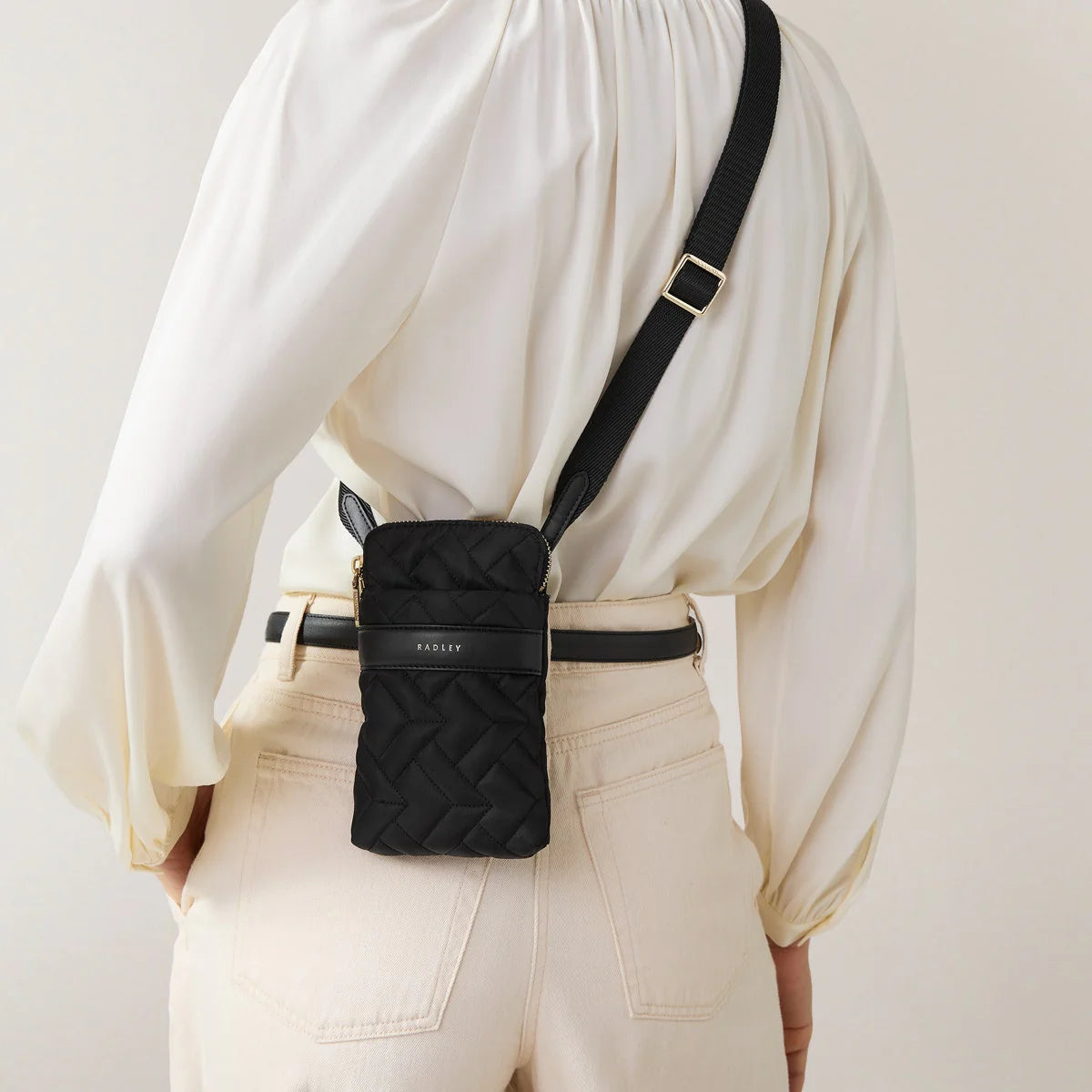 Radley Holland Park - Medium Ziparound Phone Crossbody - Black Fabric (NWT)